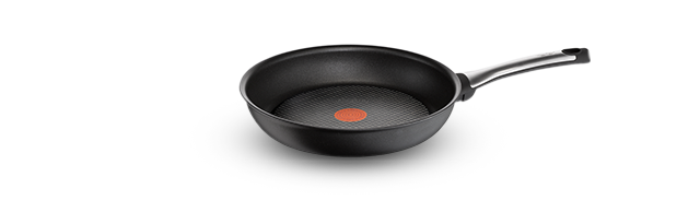 The essential : a pan