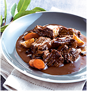 A stewpot to cook beef stew